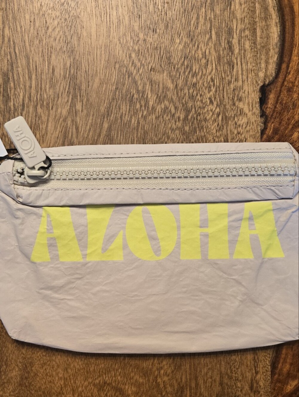 ALOHA Collection Retro ALOHA Mini Pouch - Color: Highlighter/Sandstone - BNWT